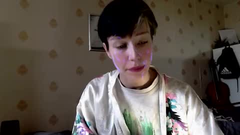 Snapshot of raziel_haze chatting on 10-10-25, 05:50 Yrriel Strife Candy-Demon Caveboy mr. Cringe online show from 10-10-25, 05:50