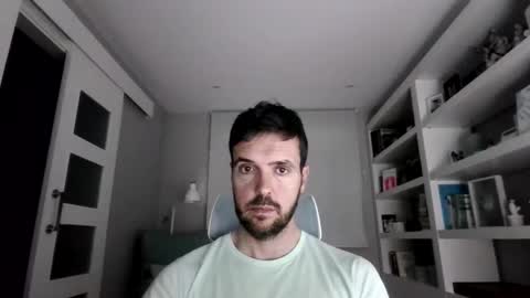 rbaggio24 online show from 05-31-26, 01:14