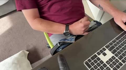 readwithjordanv online show from 06-01-26, 02:57
