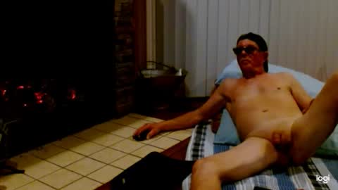 Snapshot of ready4aride2day chatting on 01-18-26, 10:41 ready4aride2day online show from 01-18-26, 10:41