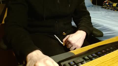 Scrappy Coco online show from 02-03-26, 06:40