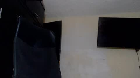 Snapshot of real1dk chatting on 12-30-24, 06:05 Sthith online show from 12-30-24, 06:05