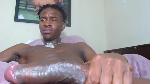 Snapshot of real1dk chatting on 02-19-25, 09:17 Sthith online show from 02-19-25, 09:17