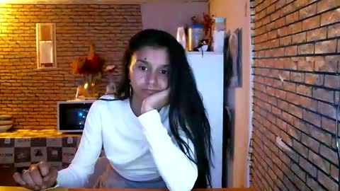 real_coupl3 online show from 03-25-26, 08:15