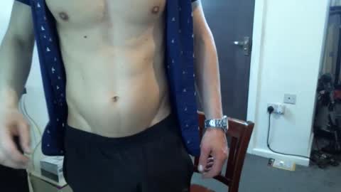 Snapshot of reallyman7 chatting on 05-22-26, 08:21 Ask me online show from 05-22-26, 08:21