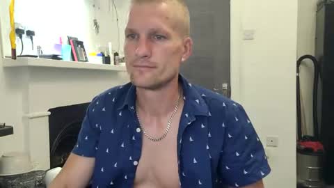 Ask me online show from 07-31-26, 03:00