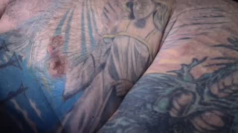 Snapshot of realrubpirate chatting on 12-16-24, 09:14 realrubpirate online show from 12-16-24, 09:14