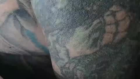 Snapshot of realrubpirate chatting on 11-06-25, 09:10 realrubpirate online show from 11-06-25, 09:10