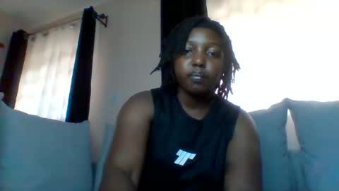 Snapshot of realtalkwithmagda chatting on 04-13-26, 10:54 Magda online show from 04-13-26, 10:54