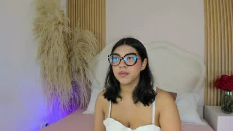 rebeca_taylor_ online show from 04-09-26, 03:17