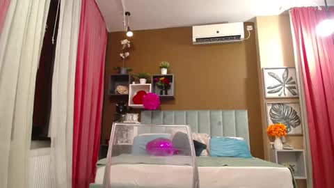 rebecablackx online show from 02-28-25, 08:20