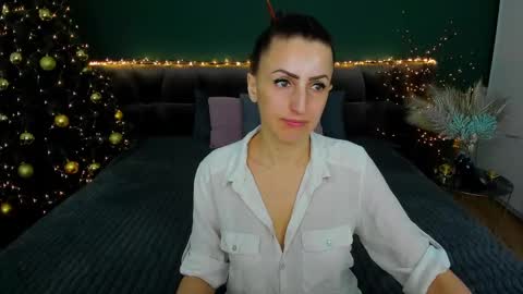 rebecca_diamonds online show from 01-13-25, 06:49