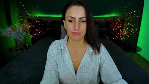 rebecca_diamonds online show from 01-27-25, 03:39