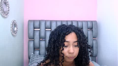 R E B E C A online show from 02-02-25, 05:48