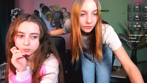 Snapshot of rebecca_smile_ chatting on 12-02-25, 01:28 rebecca_smile_ online show from 12-02-25, 01:28