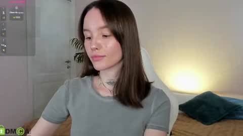 Snapshot of rebecca_vargas chatting on 06-16-26, 12:57 Rebecca online show from 06-16-26, 12:57