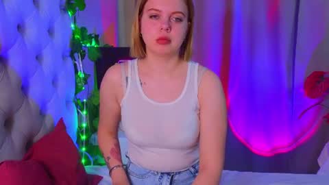 rebeccacruze online show from 06-10-26, 08:24