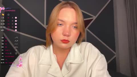 Rebecca online show from 01-12-26, 04:56