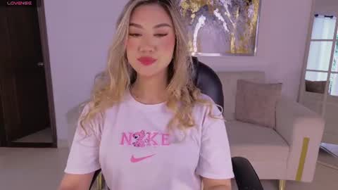 Snapshot of rebeccahudson_ chatting on 07-02-26, 06:47 Rebe online show from 07-02-26, 06:47