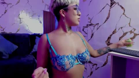 REBEKA online show from 09-17-25, 02:35