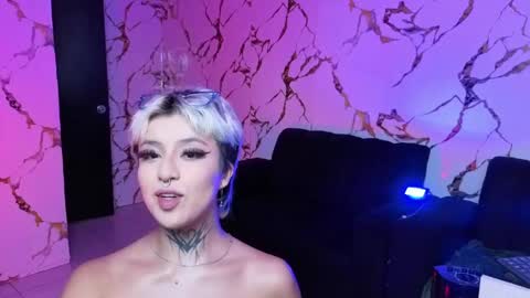 Snapshot of rebeka_baker chatting on 04-28-26, 03:00 REBEKA online show from 04-28-26, 03:00