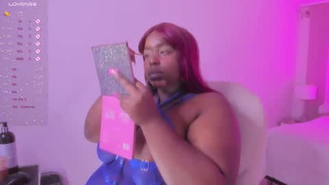 Snapshot of rebeka_spencer chatting on 02-25-25, 11:19 rebeka online show from 02-25-25, 11:19