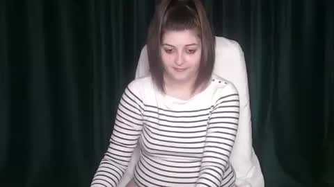 Rebekka  Nelson online show from 04-14-26, 04:35