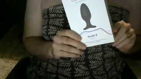 Snapshot of rebuiltisgurl chatting on 01-15-26, 01:43 rebuiltisgurl online show from 01-15-26, 01:43