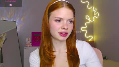 Snapshot of red__candy chatting on 03-06-25, 03:35 red__candy online show from 03-06-25, 03:35