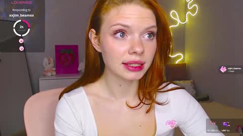 Snapshot of red__candy chatting on 03-06-25, 06:37 red__candy online show from 03-06-25, 06:37