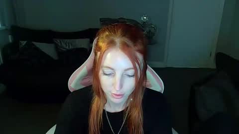 Red -  online show from 01-06-25, 02:25