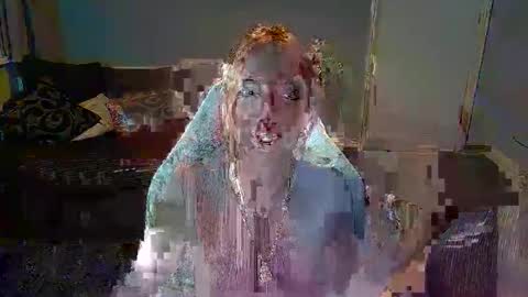 Red -  online show from 11-30-25, 04:00