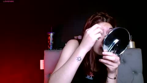 IG   OF red moonn online show from 04-21-26, 05:58