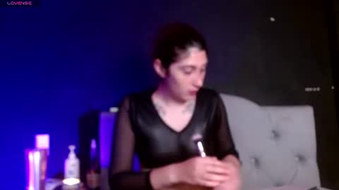 Snapshot of red_moonn chatting on 06-25-26, 04:34 IG OF red moonn online show from 06-25-26, 04:34