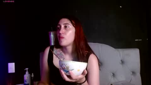 Snapshot of red_moonn chatting on 07-01-26, 02:35 IG OF red moonn online show from 07-01-26, 02:35