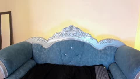     online show from 02-09-25, 02:40