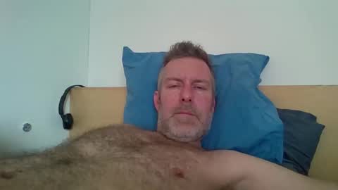 Red online show from 03-03-26, 09:15