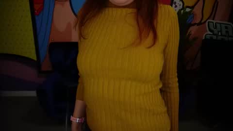 Lily online show from 11-11-25, 05:24