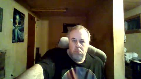 reddragon1195 online show from 01-04-25, 05:05