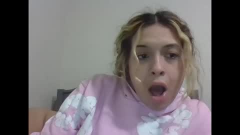 Snapshot of reddwaxx chatting on 02-03-26, 02:55 reddwaxx online show from 02-03-26, 02:55