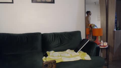 redfloweer online show from 02-11-25, 12:17