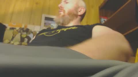 Snapshot of redhead4fun chatting on 12-15-25, 07:40 theredhead4fun online show from 12-15-25, 07:40