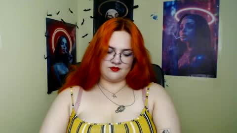 Snapshot of redhotqueen1 chatting on 07-06-26, 06:21 Rina online show from 07-06-26, 06:21