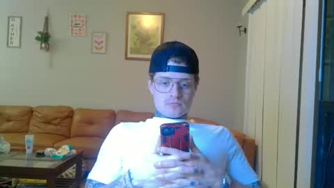 Snapshot of redinthebed chatting on 09-30-25, 12:37 InkedGinger online show from 09-30-25, 12:37