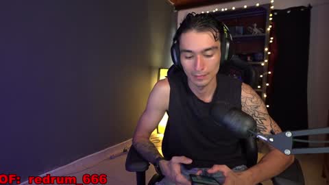 Red online show from 01-12-25, 07:10