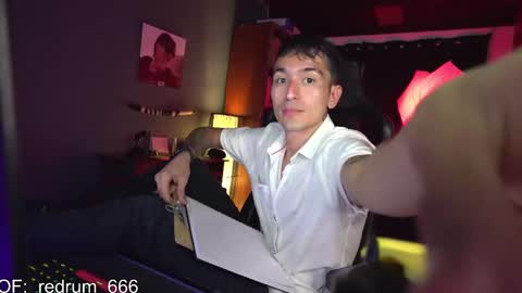 Red online show from 03-03-25, 08:43