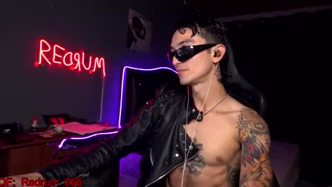 Red online show from 09-20-25, 10:22