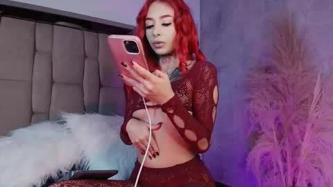 Snapshot of reds_velvet chatting on 02-22-26, 04:02 RED VELVET online show from 02-22-26, 04:02