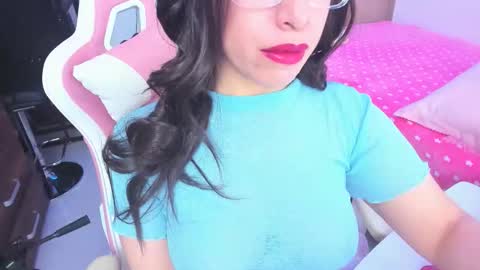 redski77 online show from 03-26-26, 06:52