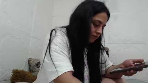 Reea online show from 05-30-26, 07:22